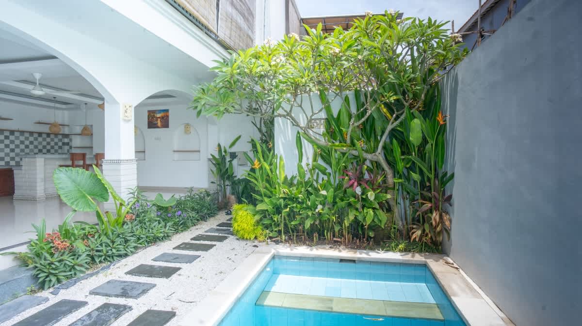 2-Bedroom / 2-Bathroom Villa Options in Canggu